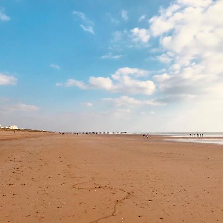 Maison Des Loriots, Charme Marin, Plage A 100M 圣让-德蒙 外观 照片
